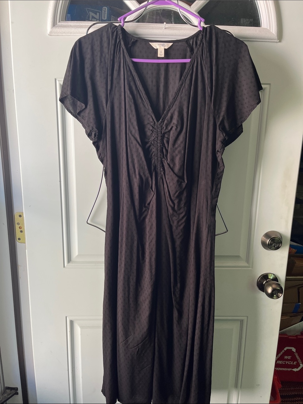 Terra & Sky Black V-Neck Midi Dress with Ruched Front